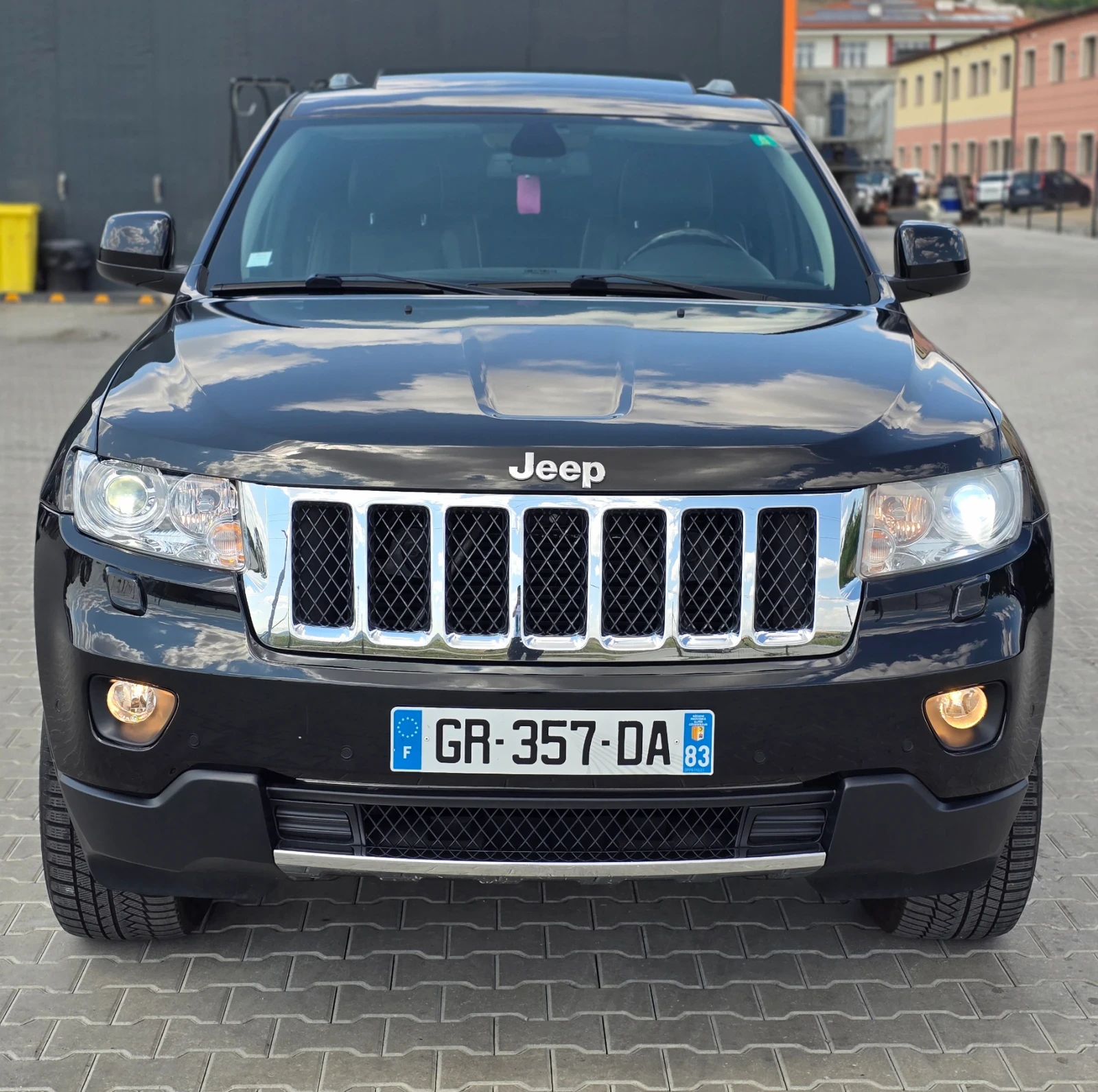 Jeep Grand cherokee 3.0 CRD Overland - изображение 2