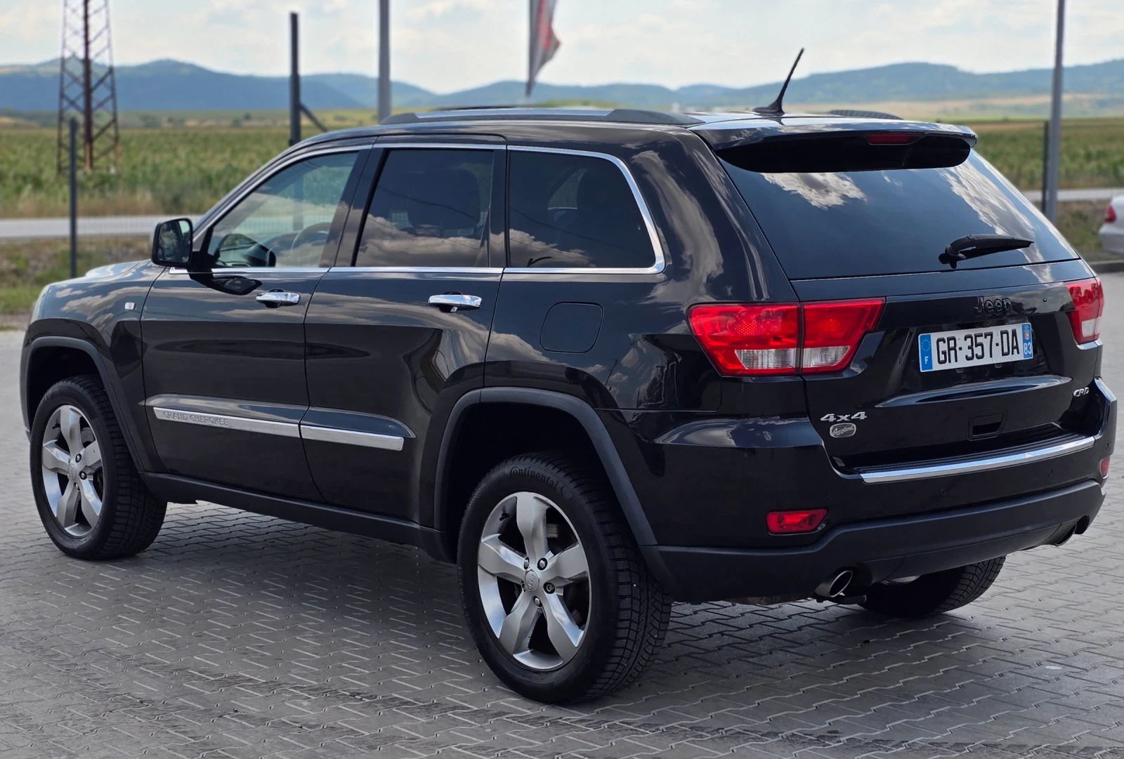 Jeep Grand cherokee 3.0 CRD Overland - изображение 8