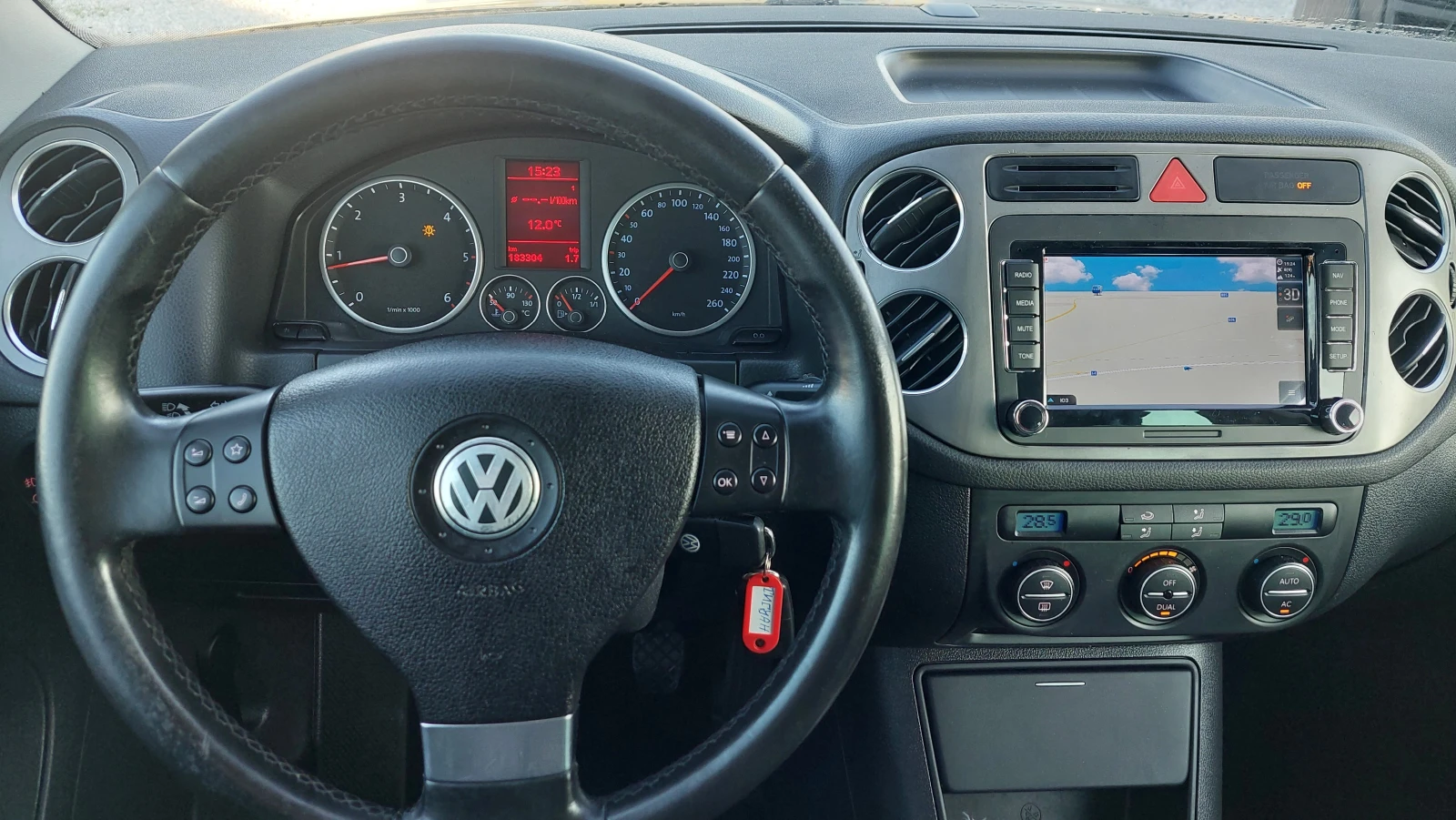 VW Tiguan 2.0 4x4 | Mobile.bg � ����������� 13