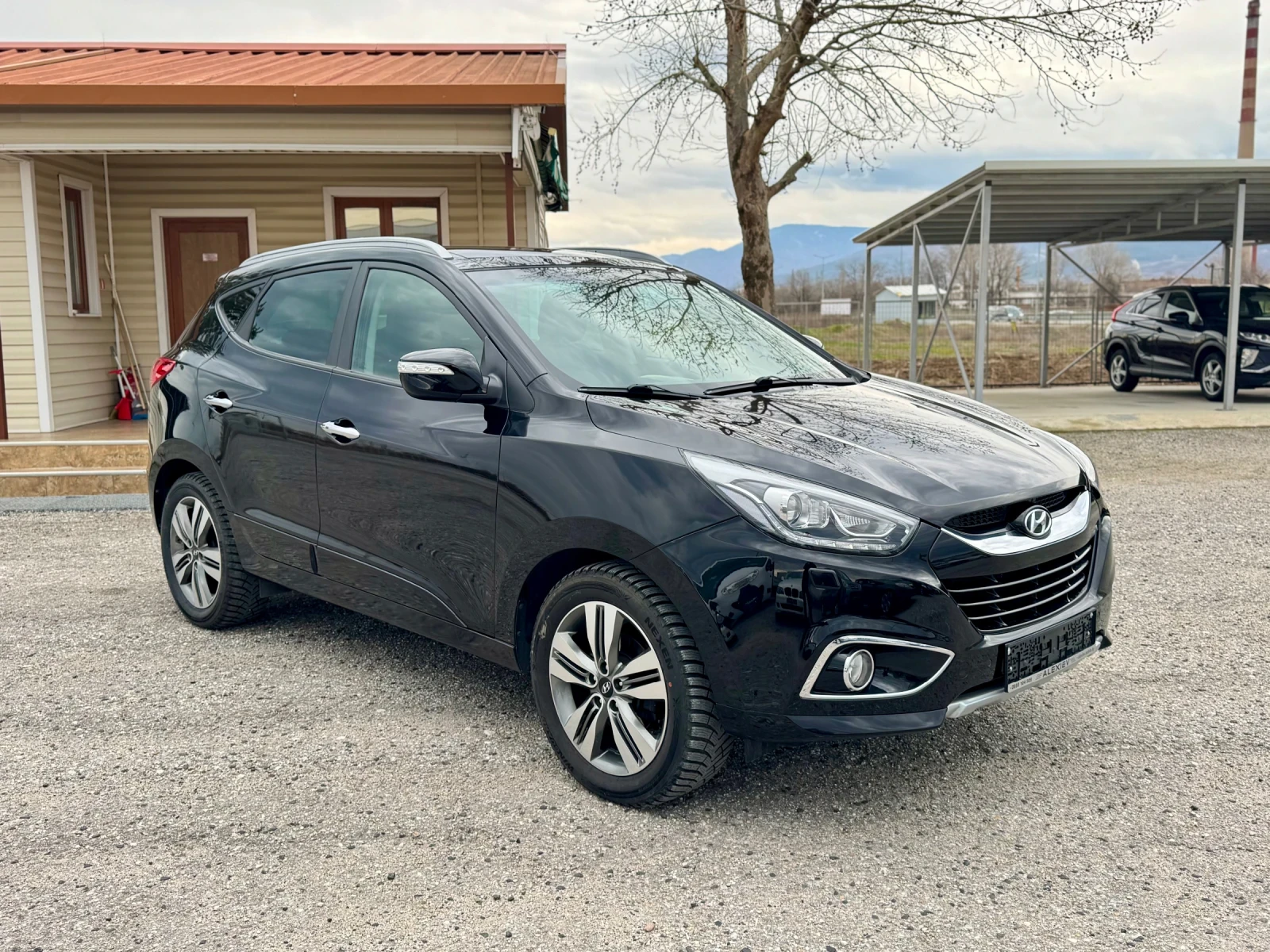 Hyundai IX35 2.0CRDI Premium 184�.� Facelift 2015 4x4  | Mobile.bg � ����������� 3