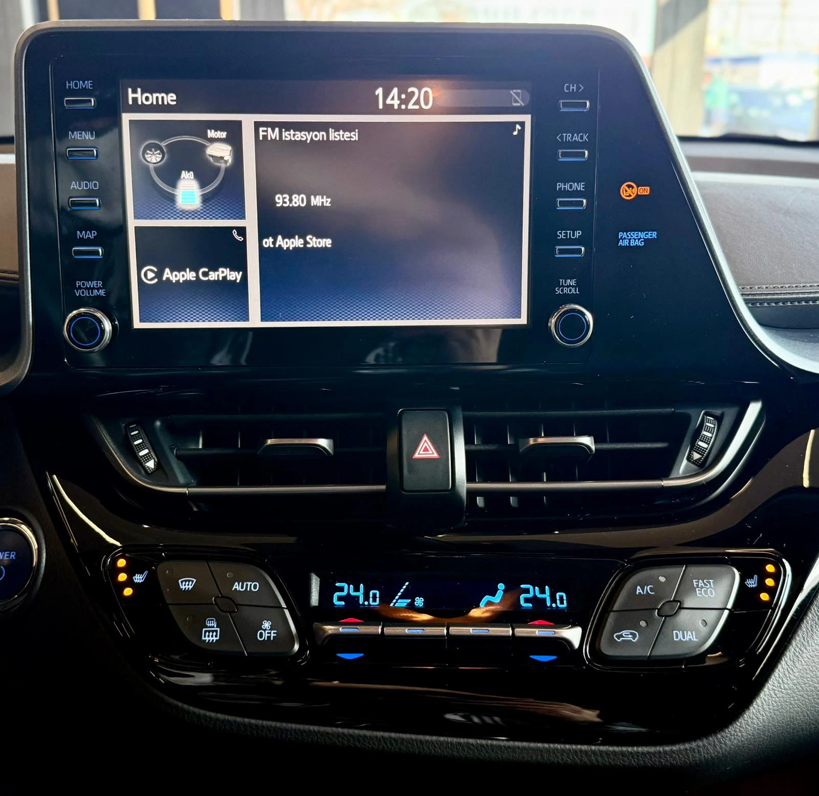 Toyota C-HR Гаранционен* Hybrid * VVT-i * Лизинг, снимка 12 - Автомобили и джипове - 53709682