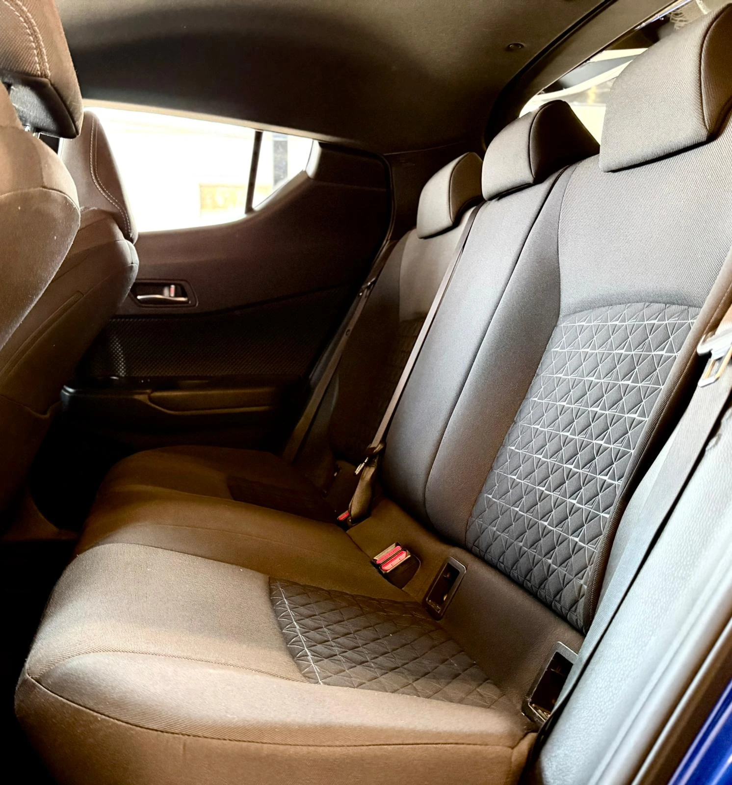 Toyota C-HR Гаранционен* Hybrid * VVT-i * Лизинг, снимка 9 - Автомобили и джипове - 53709682