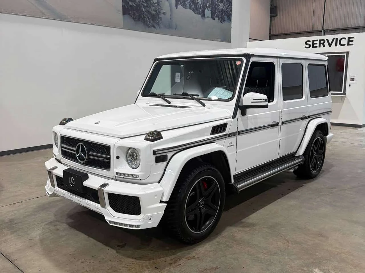 Mercedes-Benz G 63 AMG /DISTRONIC/ОБДУХВАНЕ/ШИБИДАХ, снимка 13 - Автомобили и джипове - 53956492