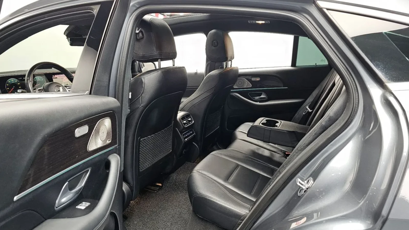 Mercedes-Benz GLE 400  , снимка 8 - Автомобили и джипове - 54510881