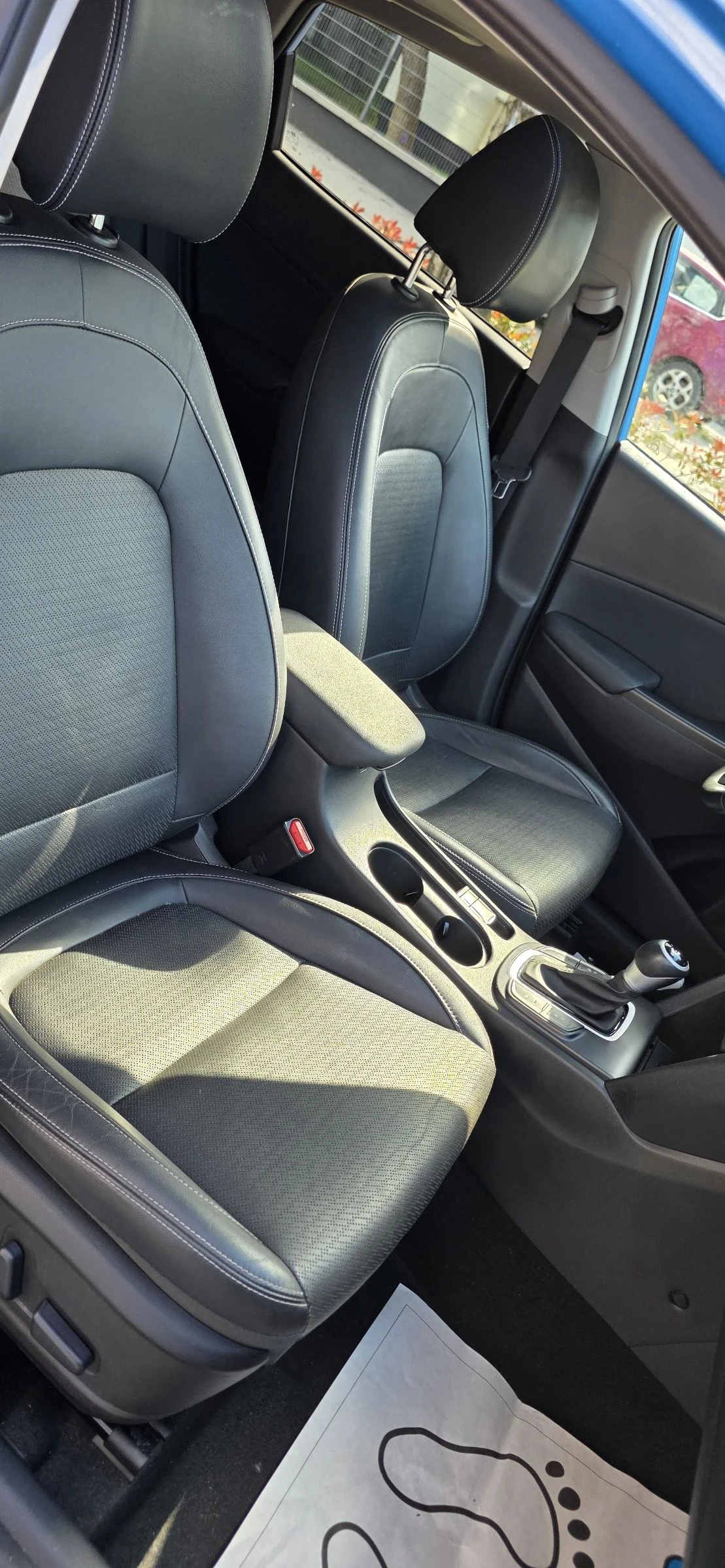 Hyundai Kona Executive Plus FULL, снимка 10 - Автомобили и джипове - 54754905