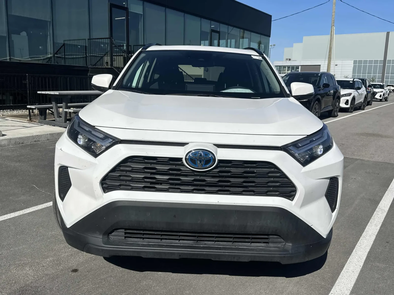 Toyota Rav4 Hybrid XLE * 2 КЛЮЧА * ПАНОРАМА * CARFAX, снимка 2 - Автомобили и джипове - 54859837