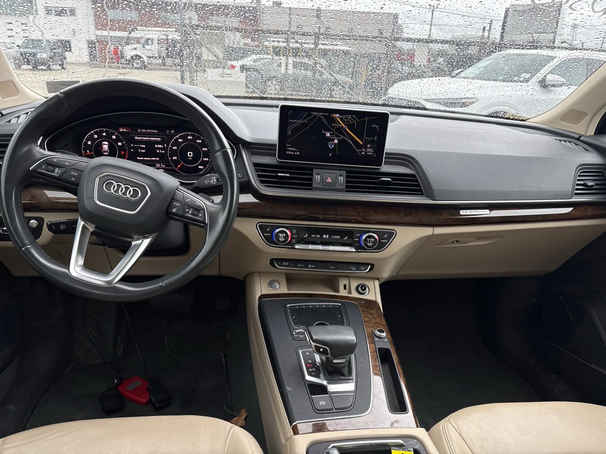 Audi Q5 PRESTIGE , снимка 8 - Автомобили и джипове - 55048693