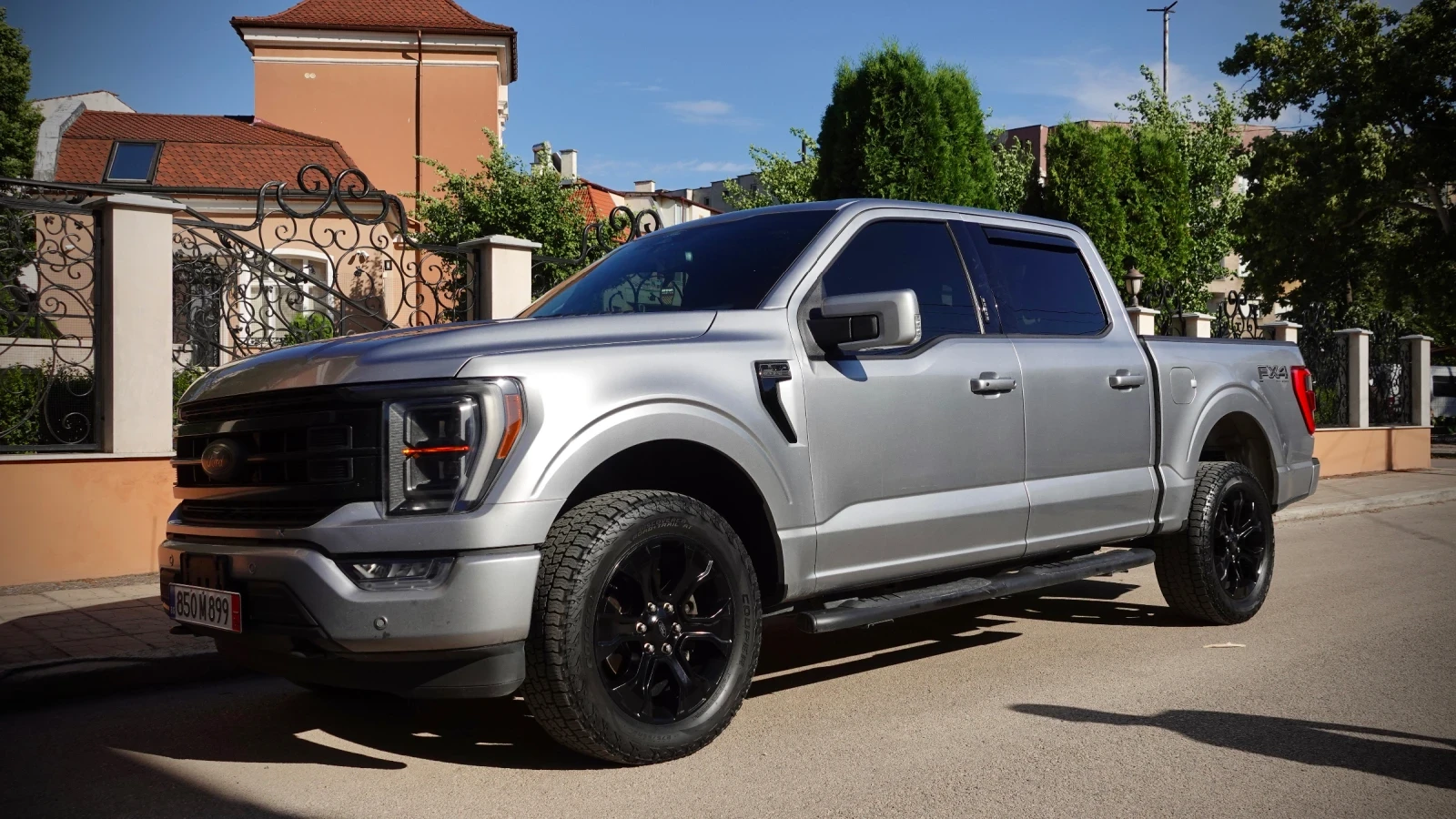 Ford F150 Lariat black edition , снимка 3 - Автомобили и джипове - 55224327