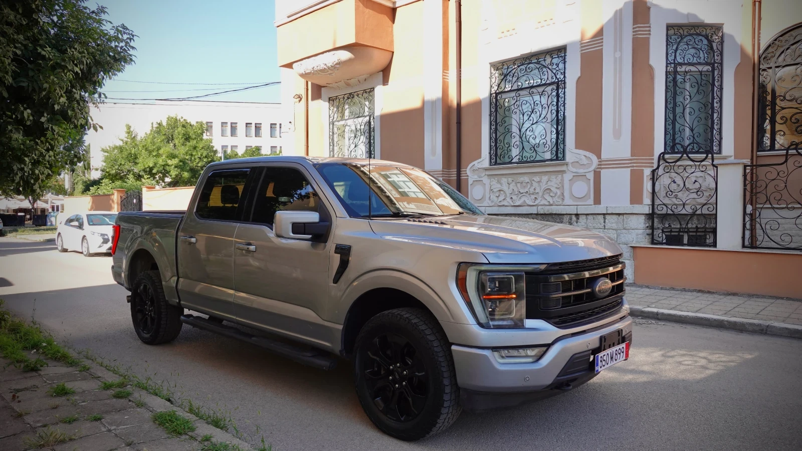 Ford F150 Lariat black edition , снимка 2 - Автомобили и джипове - 55224327