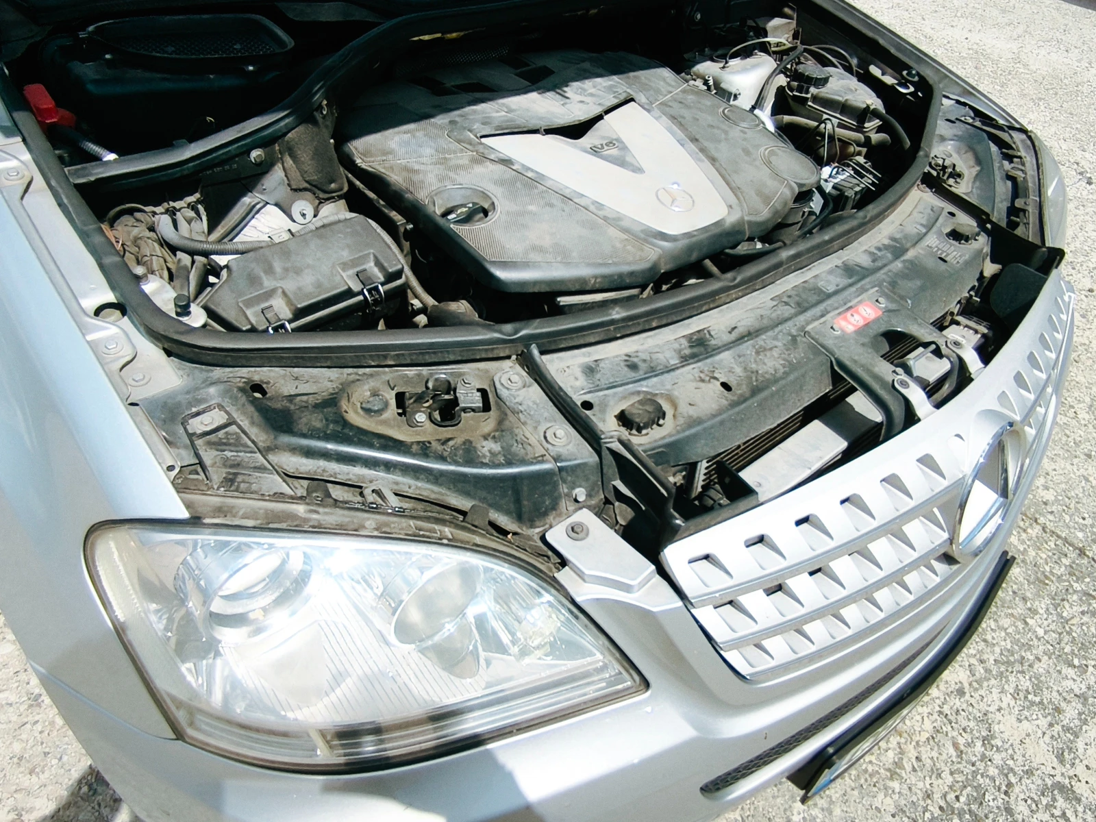 Mercedes-Benz ML 320, снимка 15 - Автомобили и джипове - 56074165