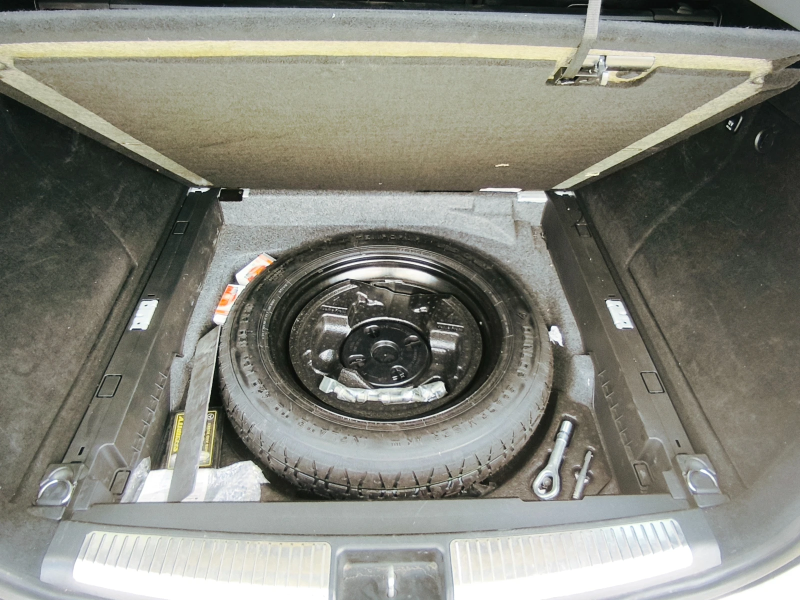 Mercedes-Benz ML 320, снимка 14 - Автомобили и джипове - 56074165