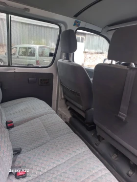 Toyota Hiace, снимка 11