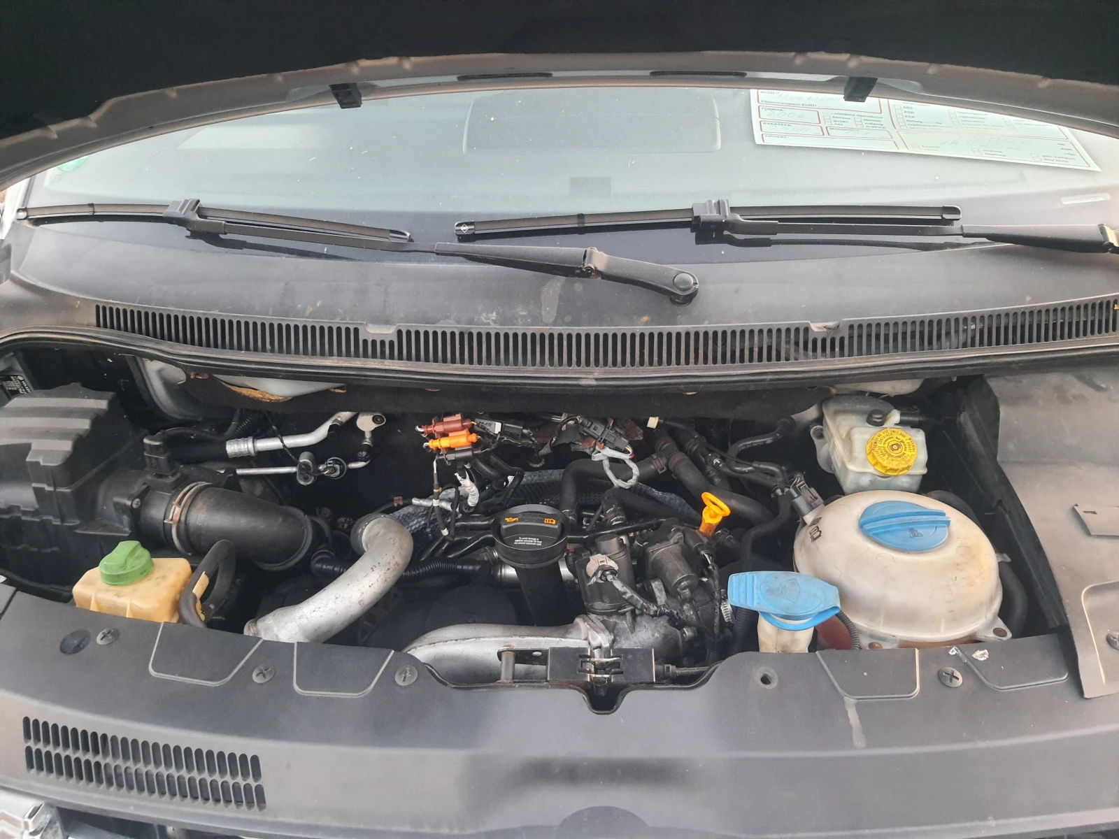VW Multivan АTLANTIS, снимка 17 - Бусове и автобуси - 55515614