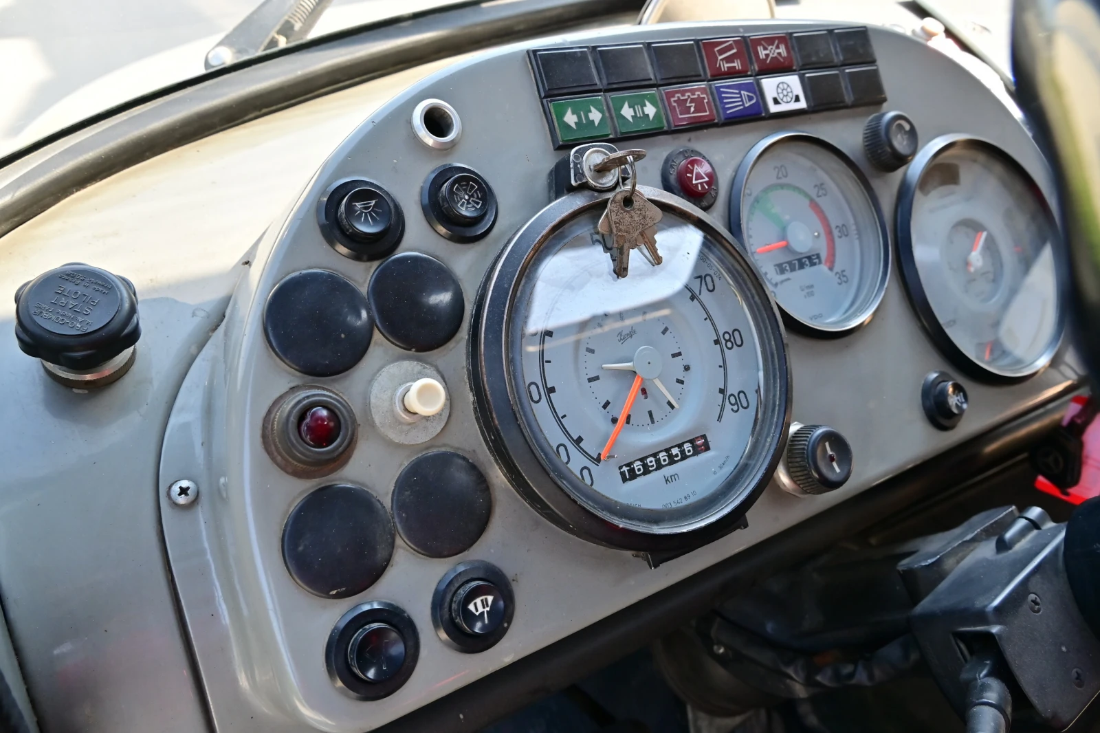 Mercedes-Benz 1517, снимка 17 - Камиони - 55321389