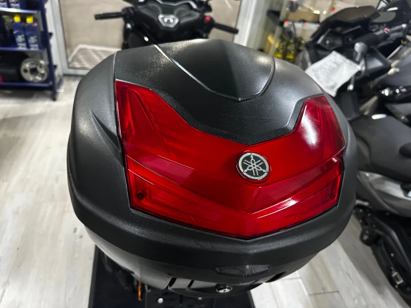 Yamaha X-max 300i ABS/ТС/LED Iron Max 2019г., снимка 5 - Мотоциклети и мототехника - 48500445