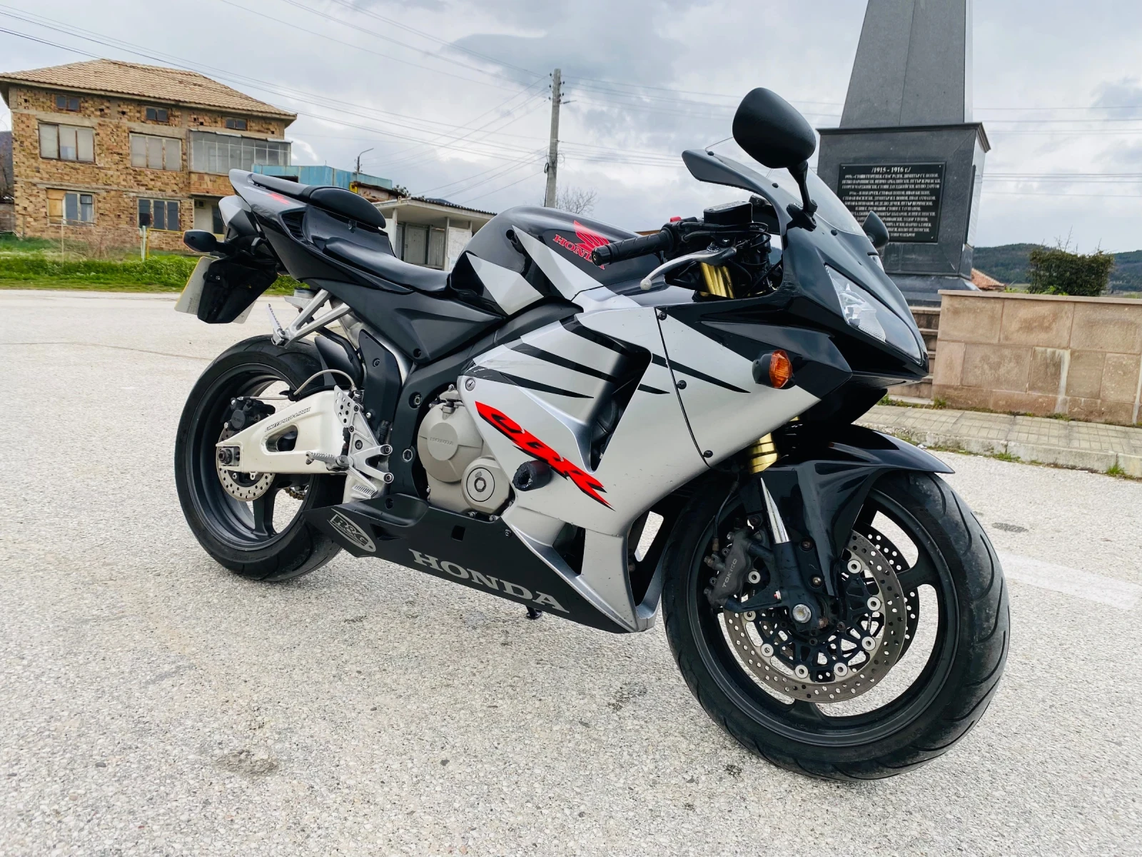 Honda Cbr 600RR, снимка 3 - Мотоциклети и мототехника - 54019200