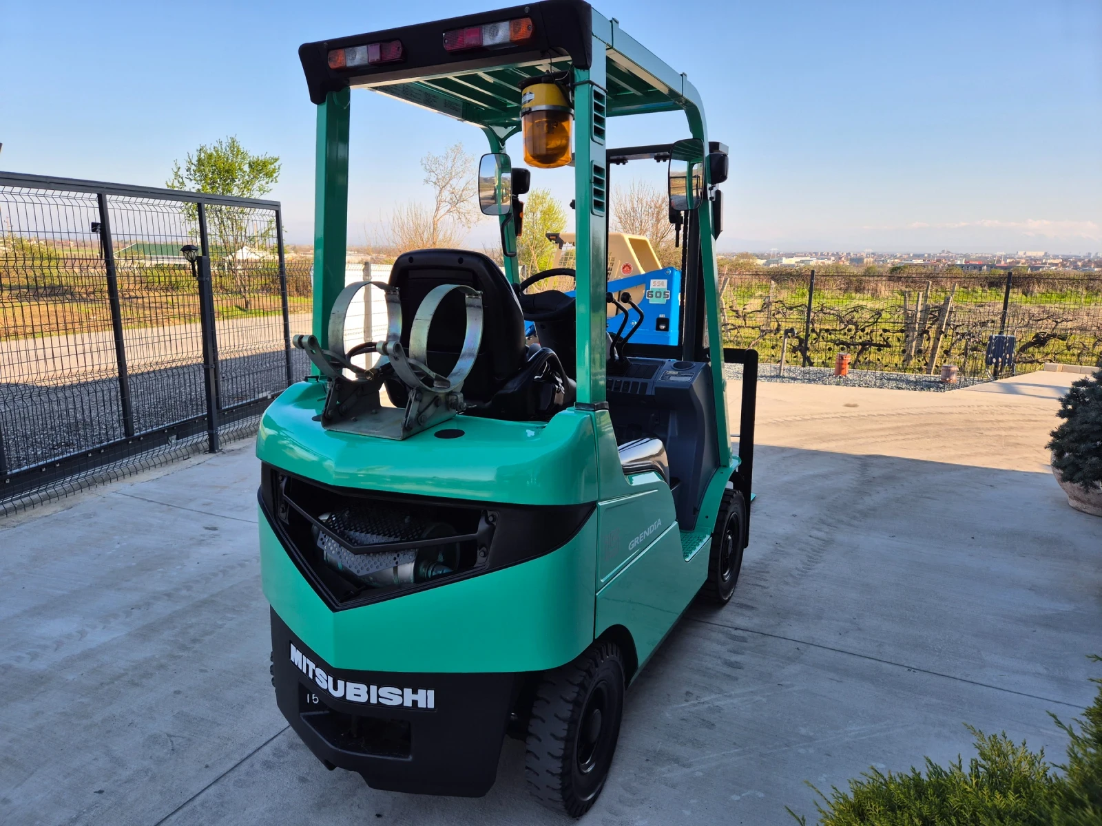  Mitsubishi *  *  +  *   * ! | Mobile.bg   5