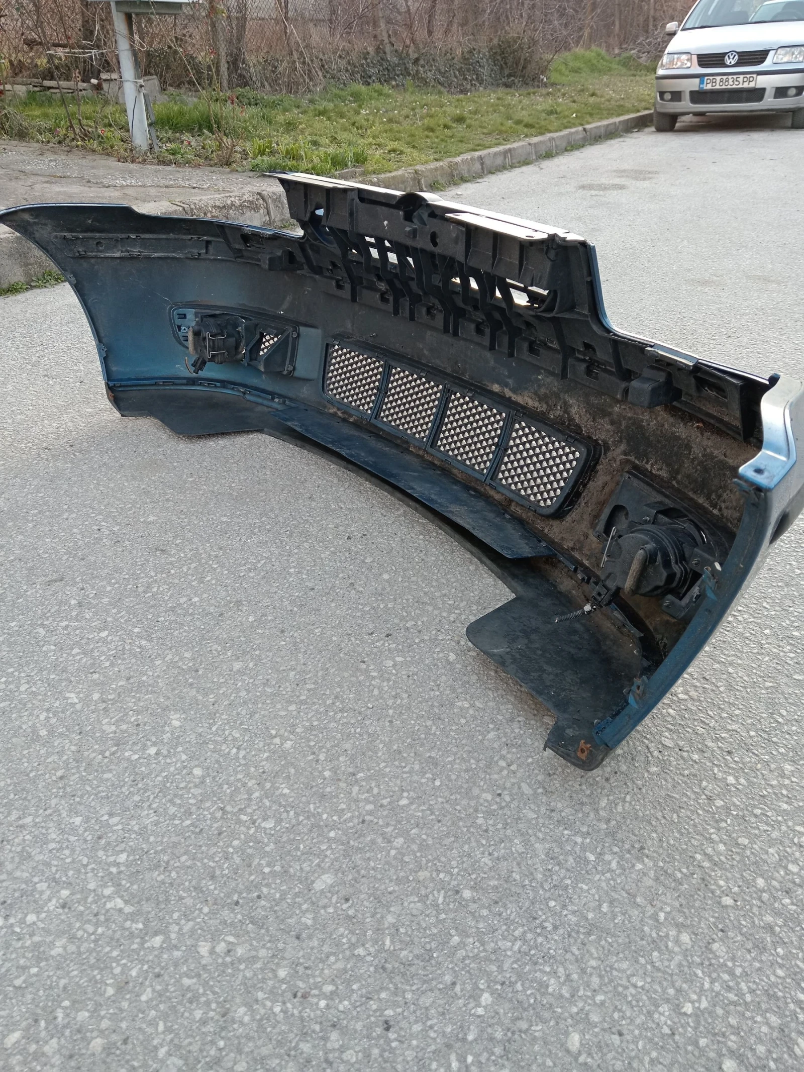 Предна броня за VW polo 2000г , снимка 7 - Части - 53791468