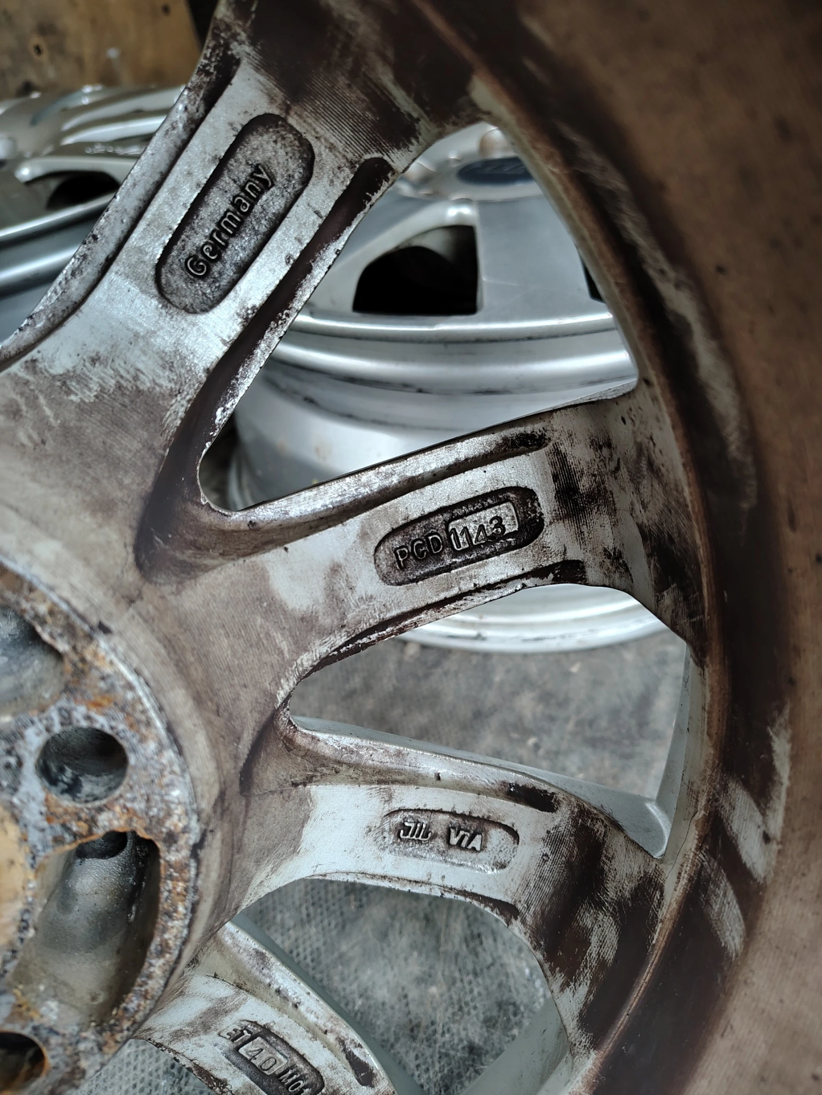   Toyota | Mobile.bg   4