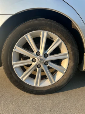 Toyota Camry XLE - 17000 лв. - 78931094 14