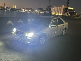 Mercedes-Benz C 220, снимка 1