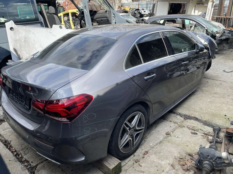 Mercedes-Benz A 200 На части, снимка 2 - Автомобили и джипове - 44834910