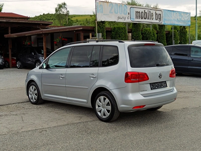 VW Touran 1.6 TDi* 6+ 1* Euro 5* НОВ ВНОС* , снимка 6 - Автомобили и джипове - 46185764