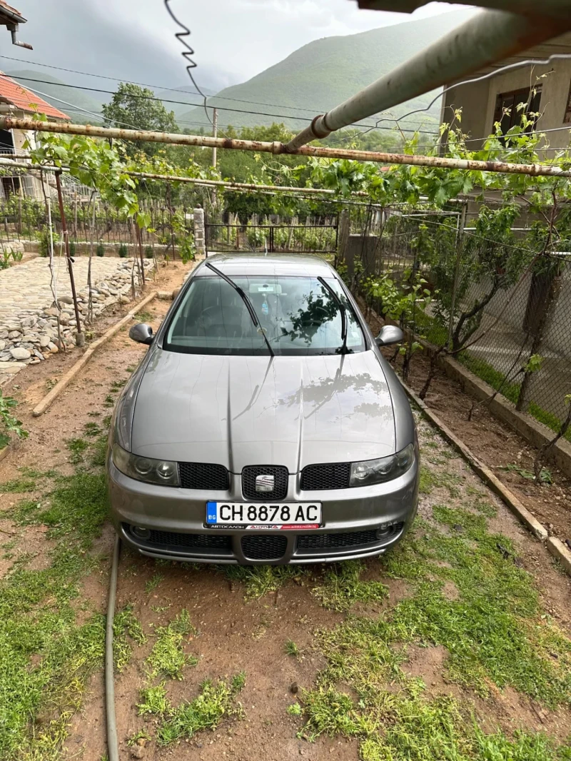 Seat Leon, снимка 1 - Автомобили и джипове - 47216540