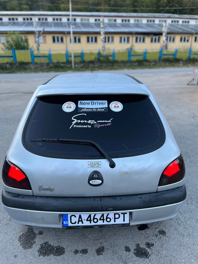 Ford Fiesta, снимка 11 - Автомобили и джипове - 47539997