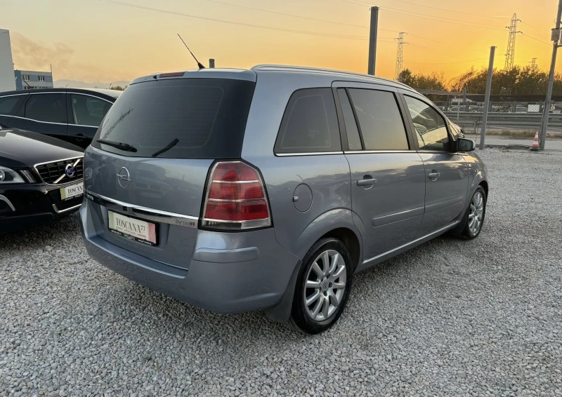 Opel Zafira 1.9cdti* 150к.с.* Cosmo* 7-местна* Лизинг, снимка 4 - Автомобили и джипове - 47749648