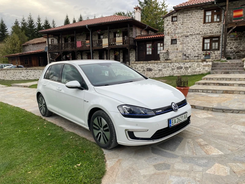 VW Golf, снимка 1 - Автомобили и джипове - 47911713