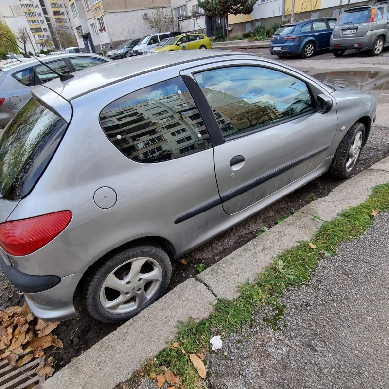 Peugeot 206, снимка 1 - Автомобили и джипове - 48046946