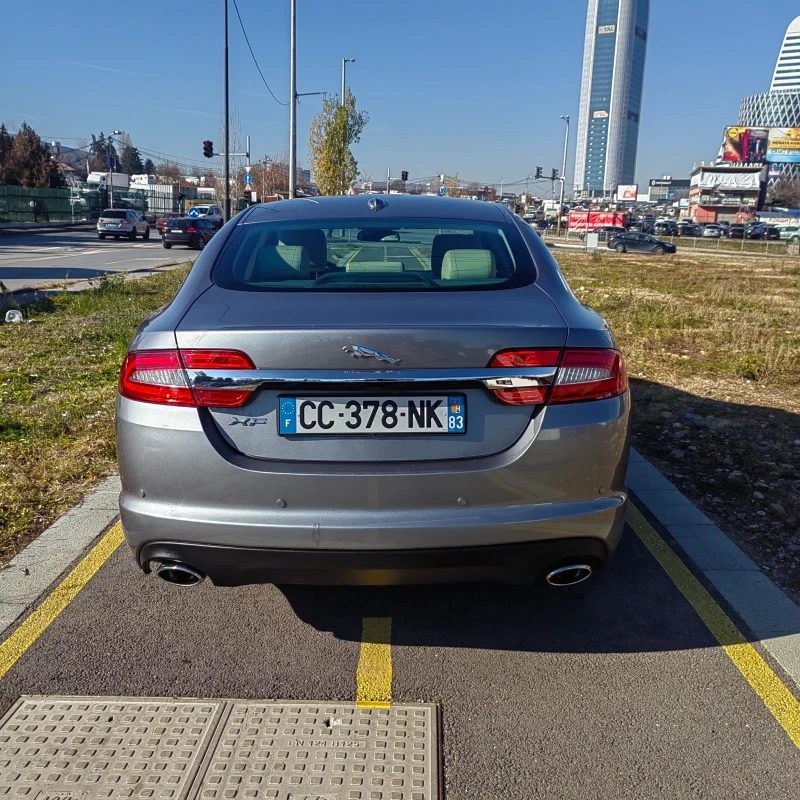 Jaguar Xf 3.0, D , снимка 6 - Автомобили и джипове - 48112710