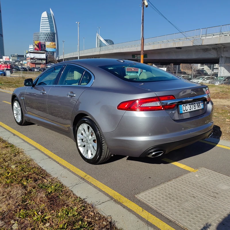 Jaguar Xf 3.0, D , снимка 7 - Автомобили и джипове - 48112710