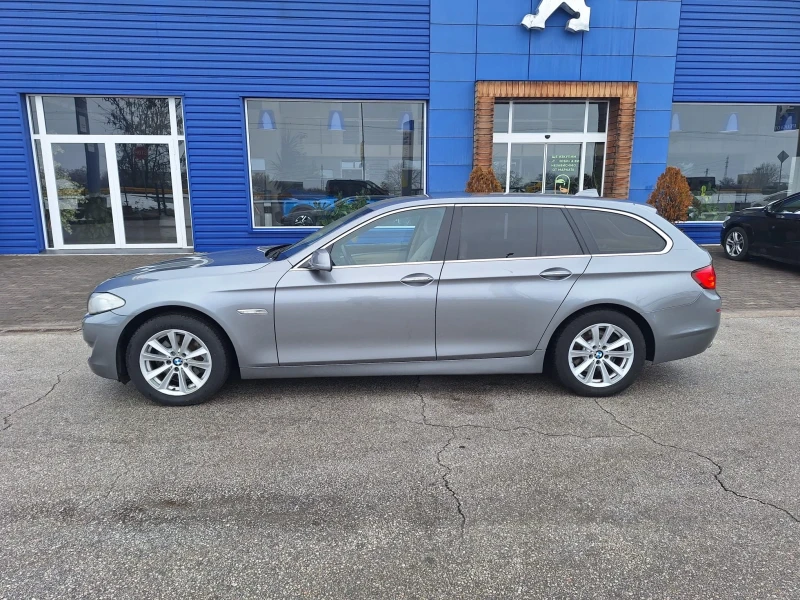 BMW 520 d* Navi/Xenon/Kamer* , снимка 4 - Автомобили и джипове - 48685762