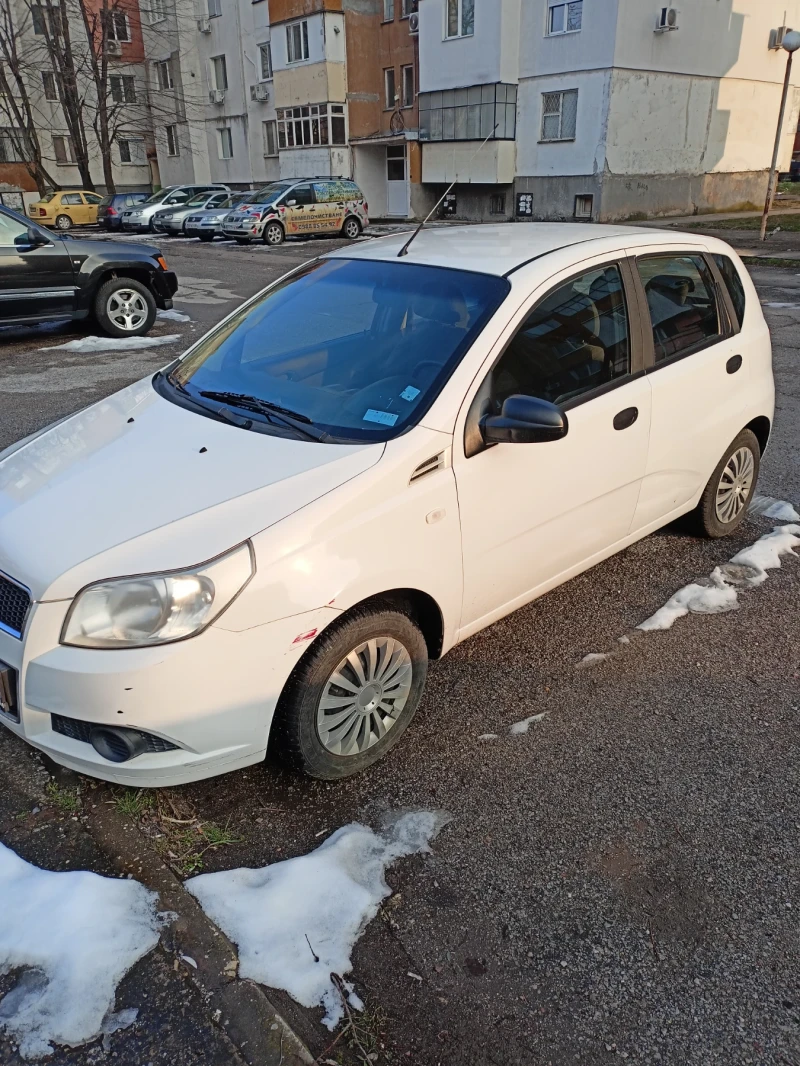 Chevrolet Aveo, снимка 8 - Автомобили и джипове - 49483765