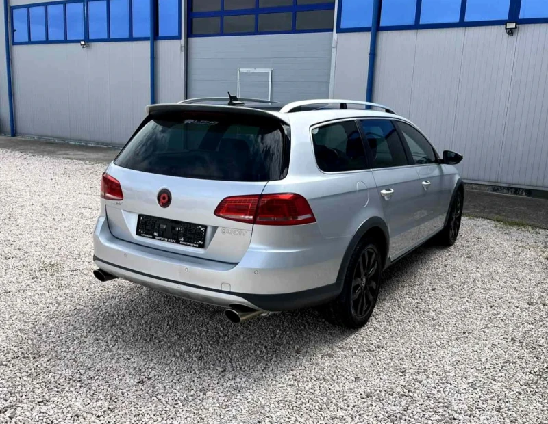 VW Alltrack 2.0i, снимка 4 - Автомобили и джипове - 50235093