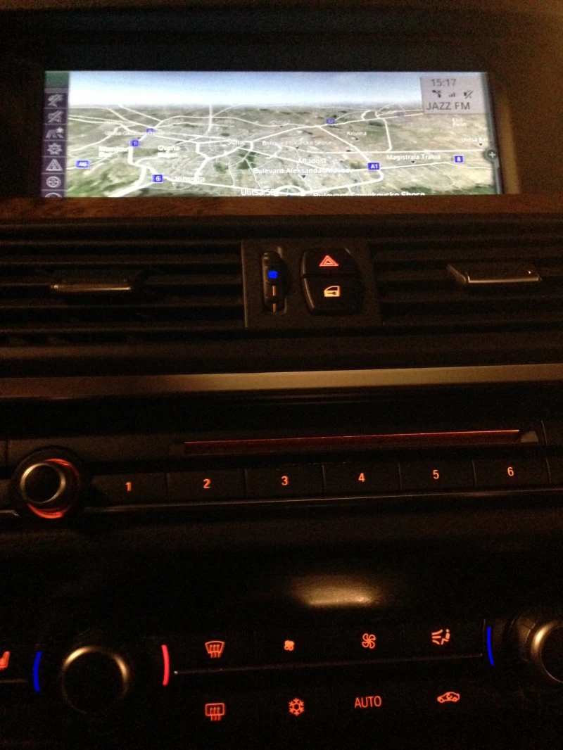 BMW 523, снимка 11 - Автомобили и джипове - 50905737