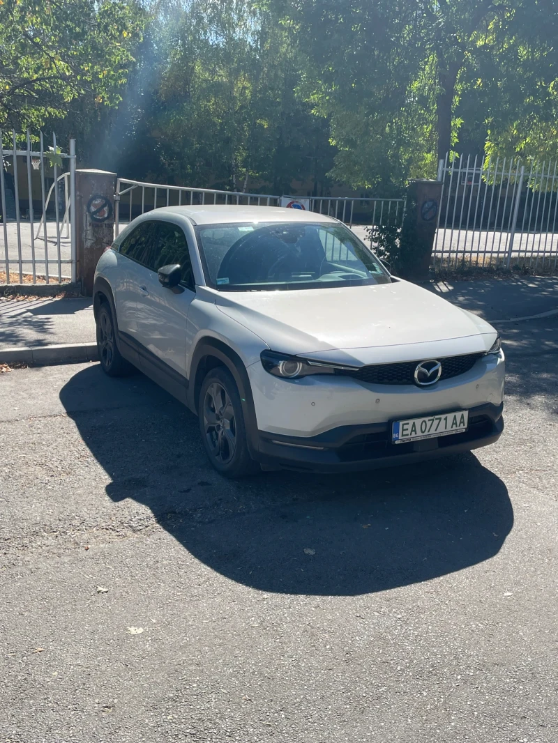 Mazda MX-30, снимка 2 - Автомобили и джипове - 52568229