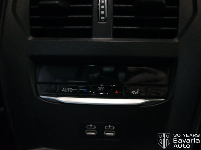 BMW i4 40 eDrive M Sport Paket, снимка 12 - Автомобили и джипове - 52834460