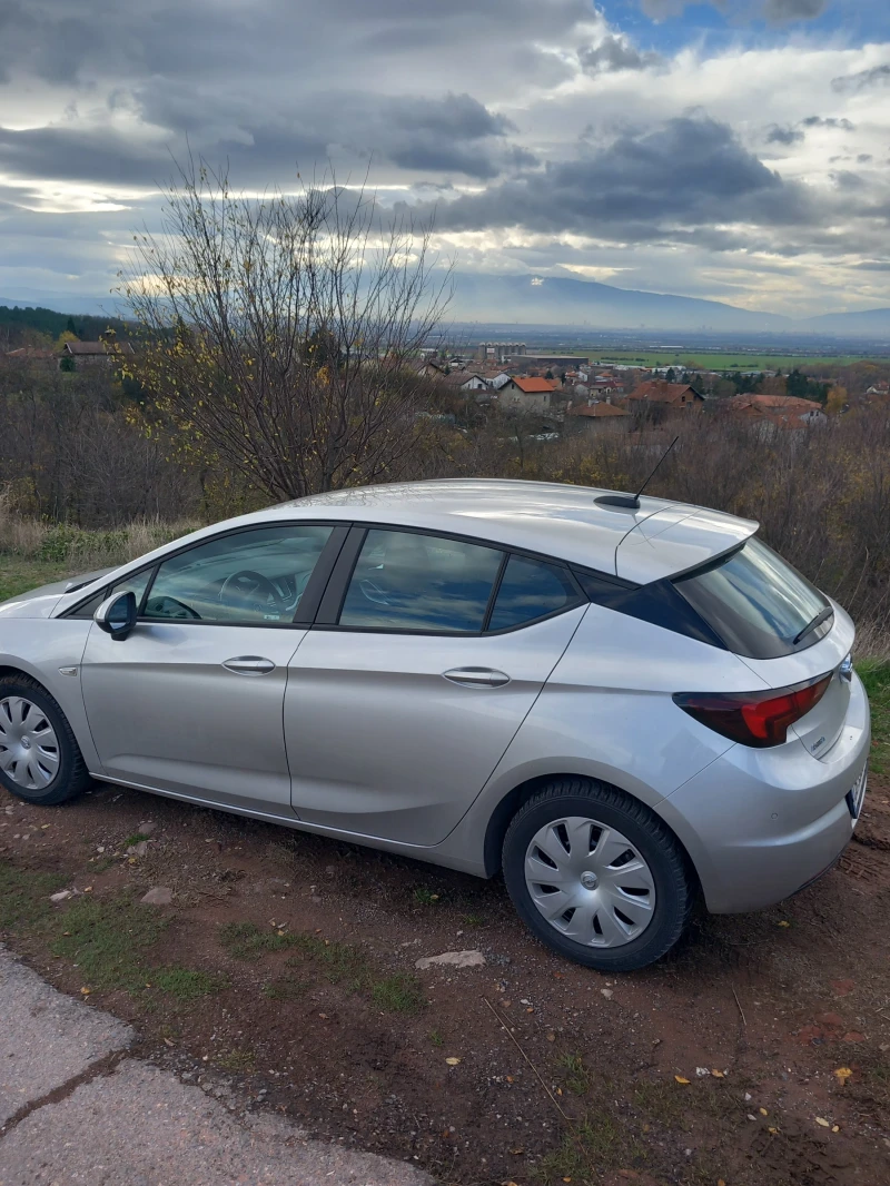 Opel Astra, снимка 4 - Автомобили и джипове - 53382073