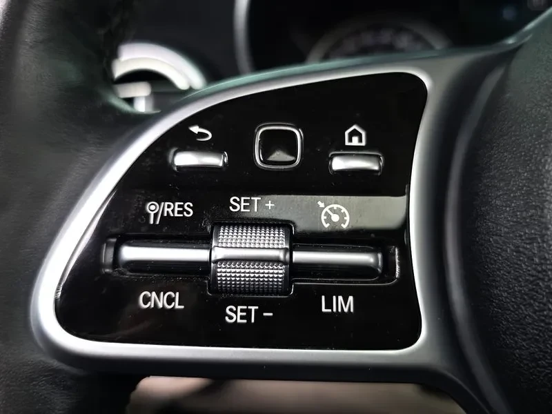 Mercedes-Benz C 220 AVANTGARDE, снимка 17 - Автомобили и джипове - 55924734