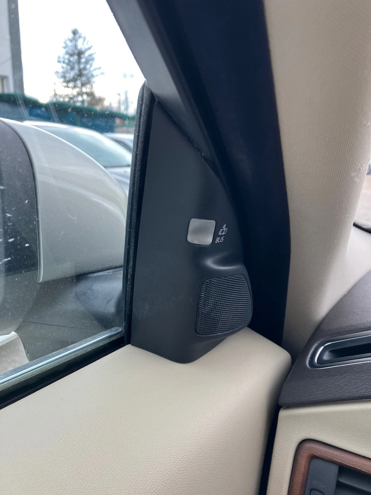 Volvo Xc70 3.2 AWD  | Mobile.bg   16