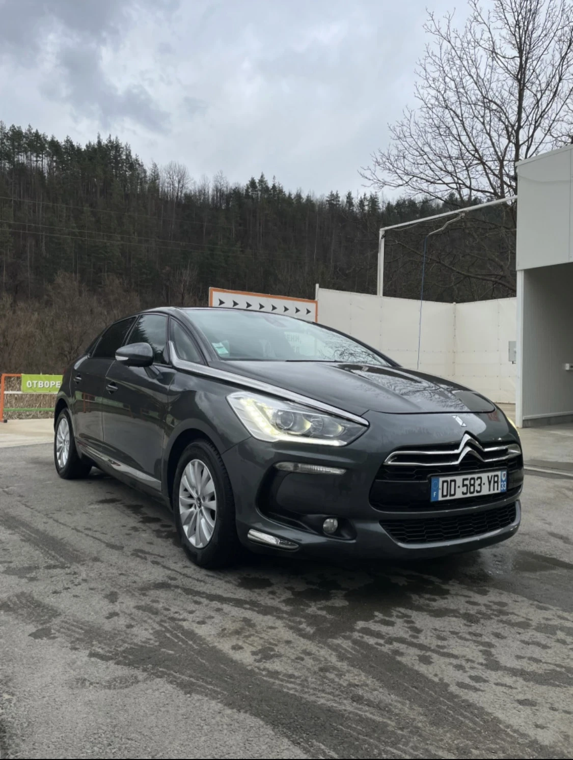 Citroen DS5 Automatic - изображение 2