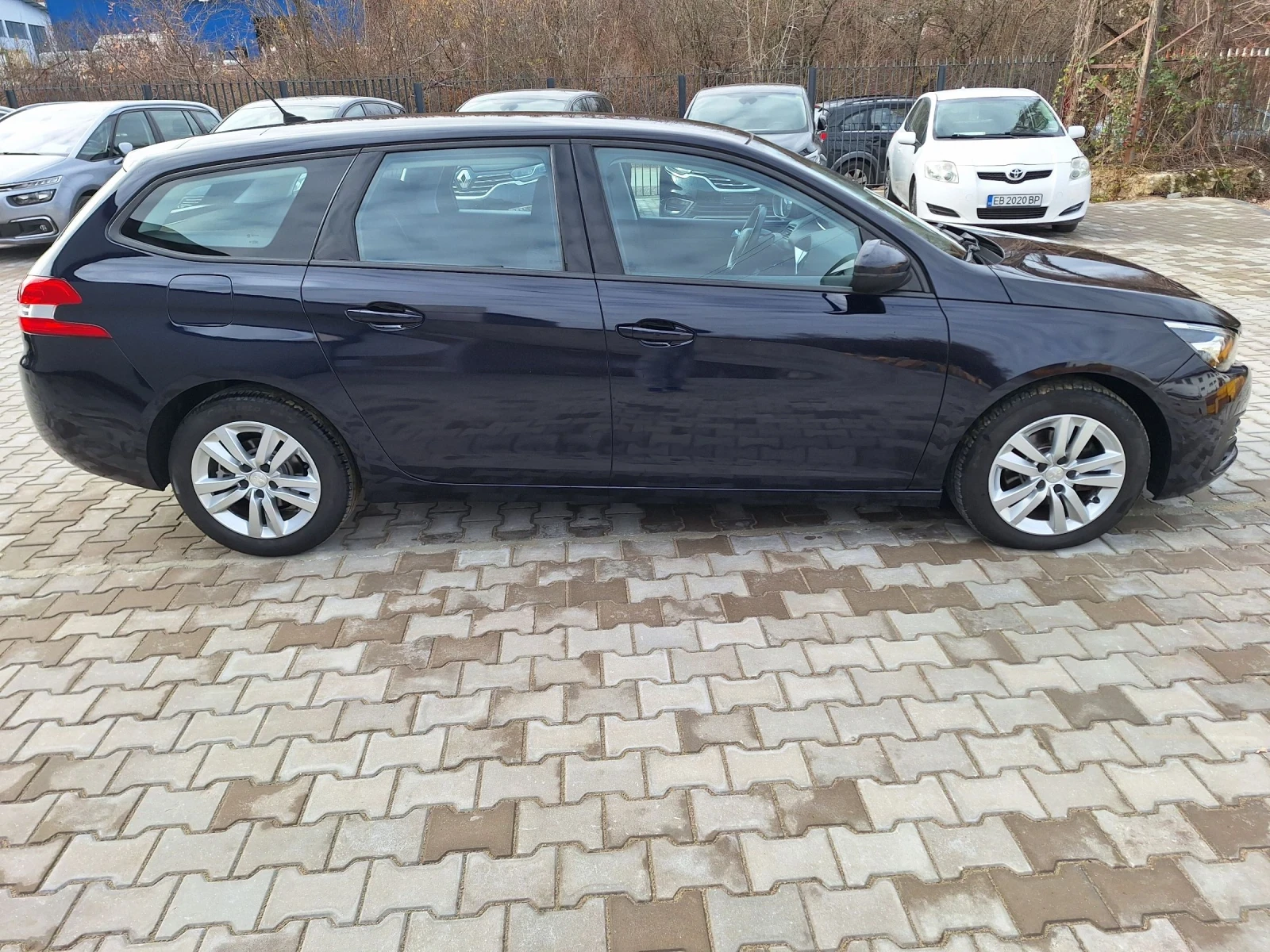 Peugeot 308 1600кб 120кс 6 скорости - изображение 3