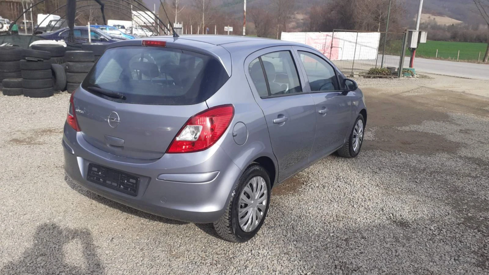 Opel Corsa 1.2i klimatik  - изображение 5