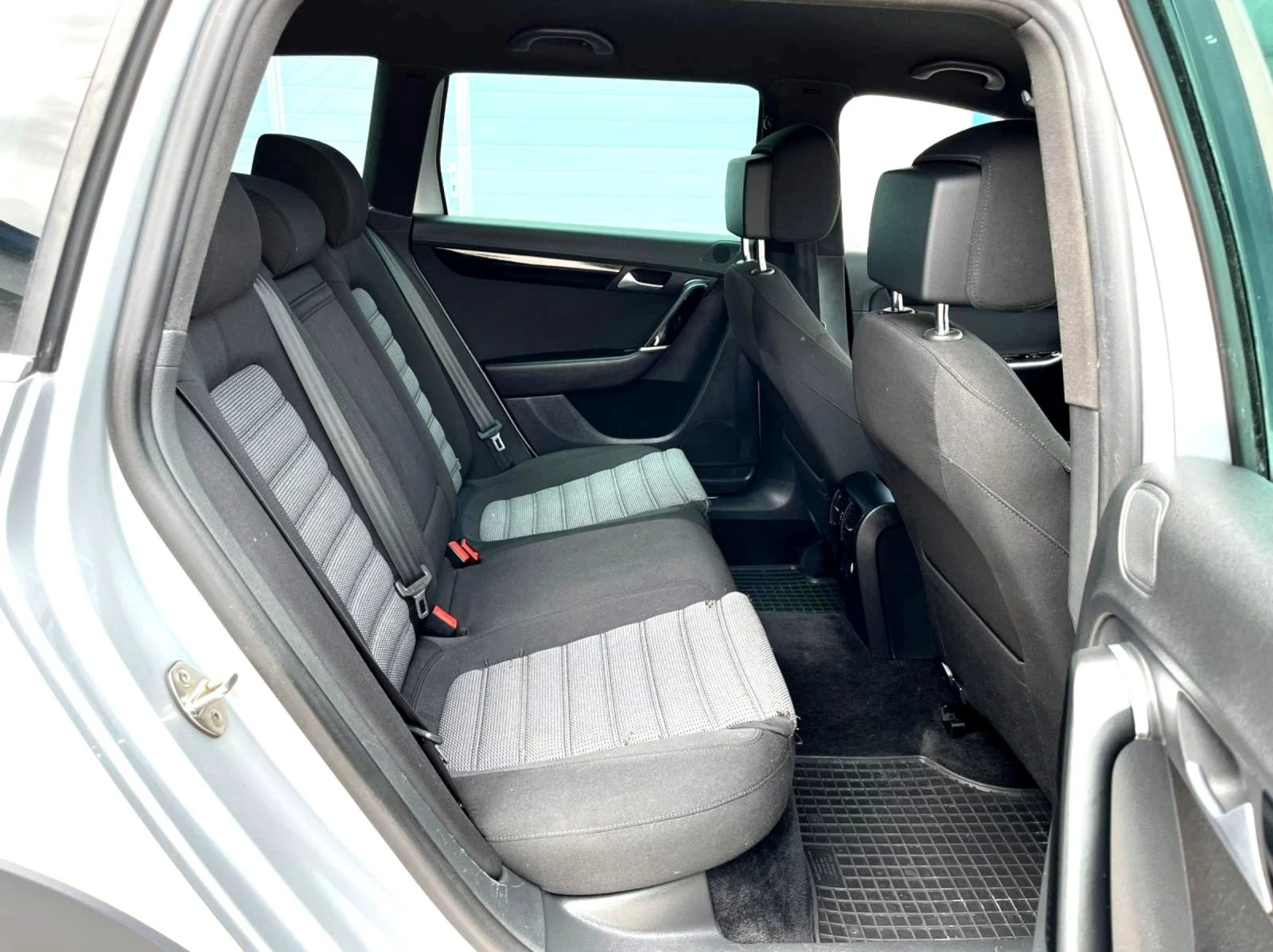 VW Alltrack 2.0i | Mobile.bg — изображение 12