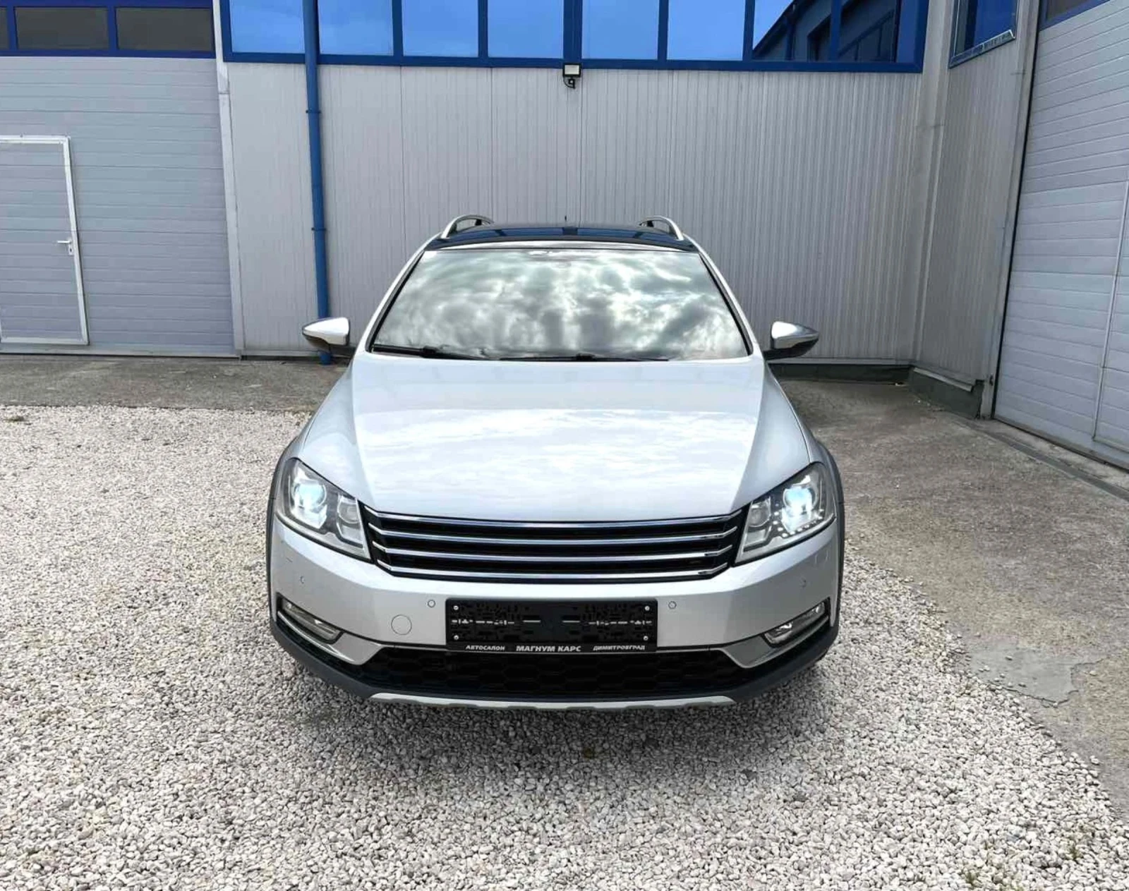 VW Passat Alltrack 2.0i - изображение 2