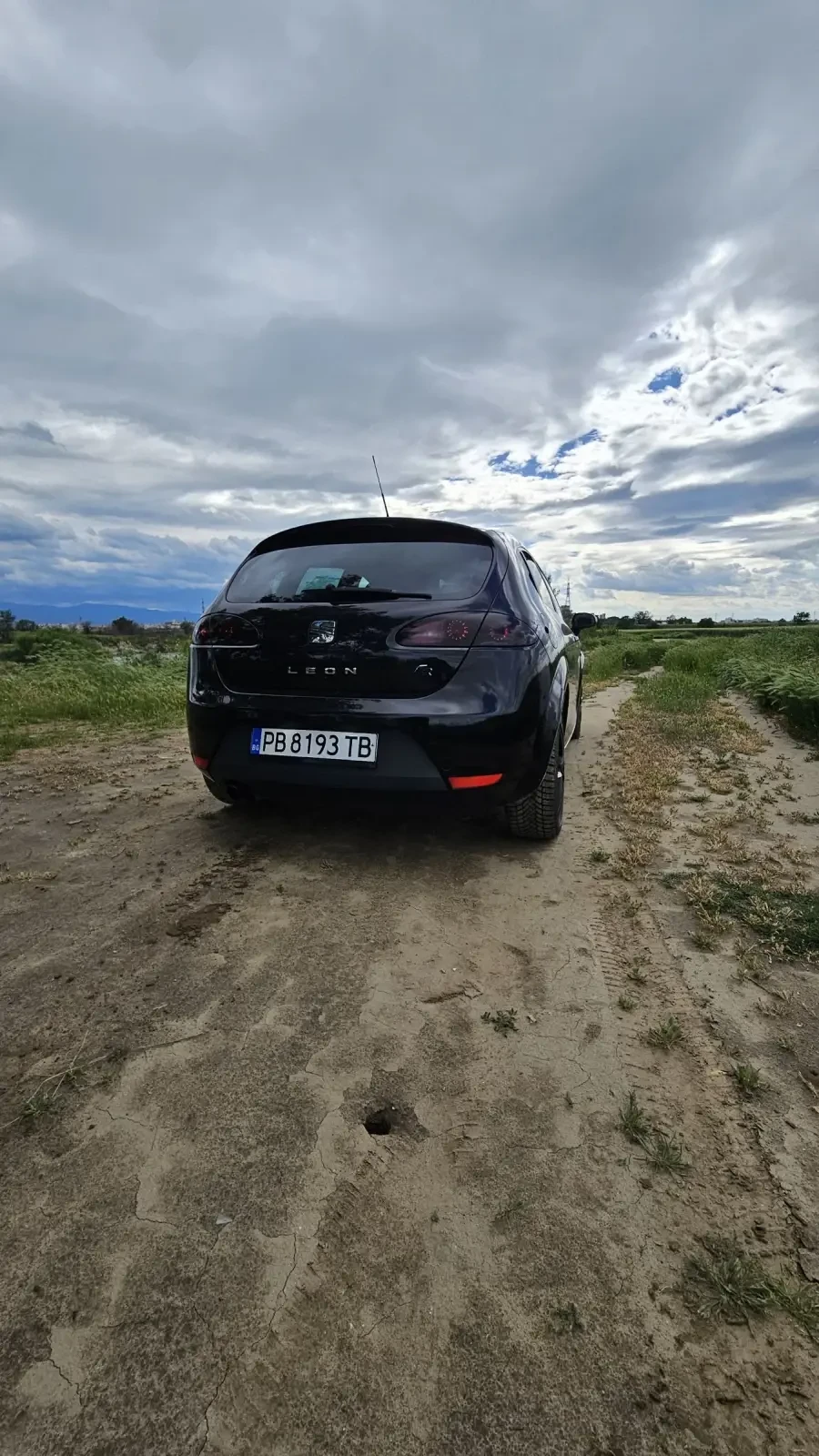 Seat Leon Seat Leon FR   Лимитирана серия  213 от 300 - изображение 5