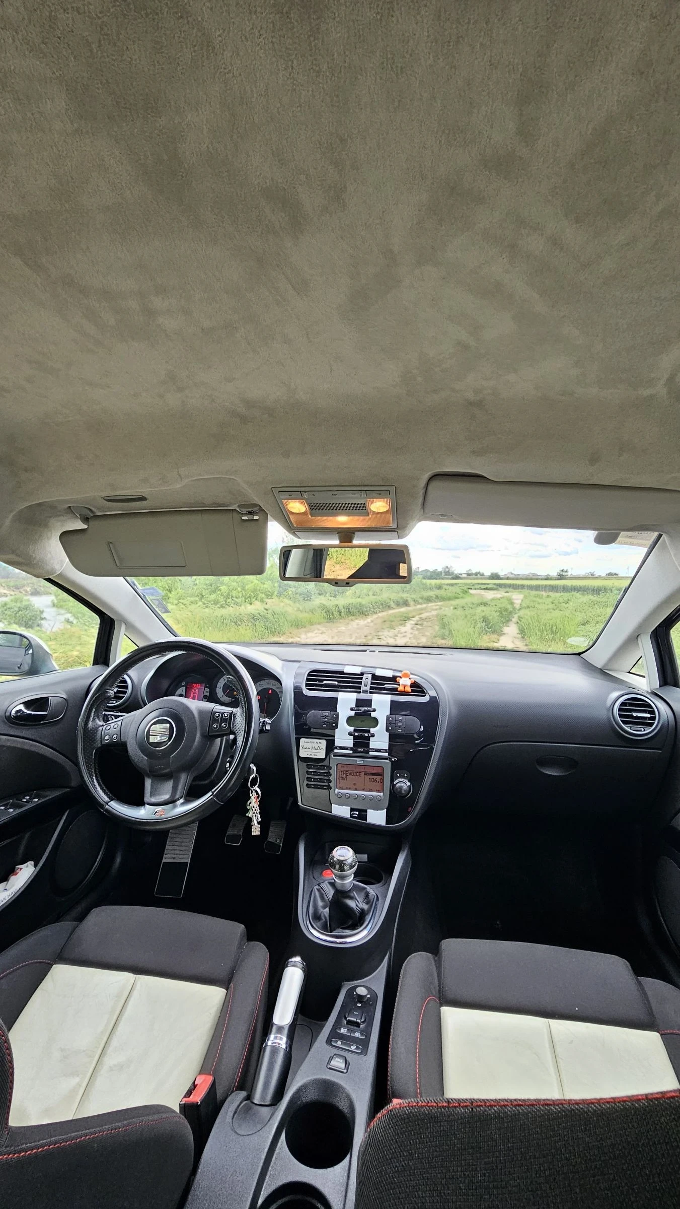 Seat Leon Seat Leon FR   Лимитирана серия  213 от 300 - изображение 10